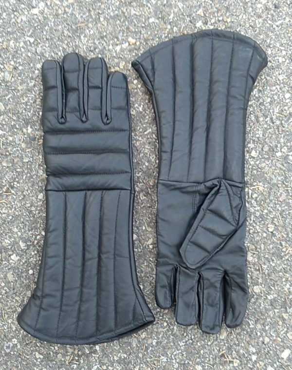 Padded rapier gloves for HEMA or SCA rapier combat