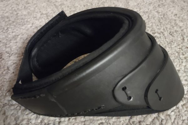 HEMA articulated gorget, side view