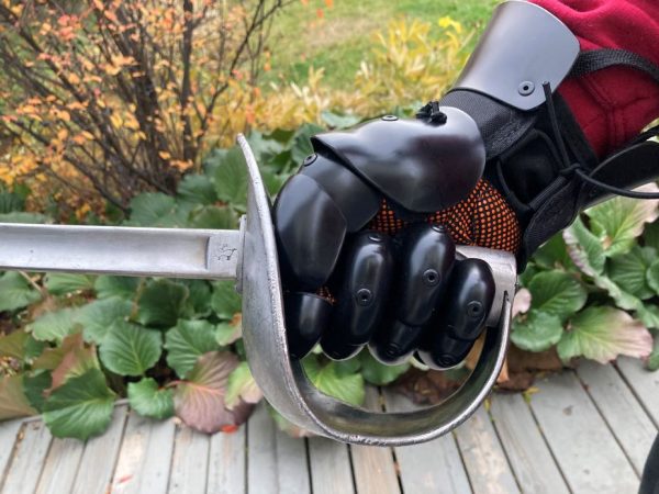 Black Prince gauntlets - Image 7